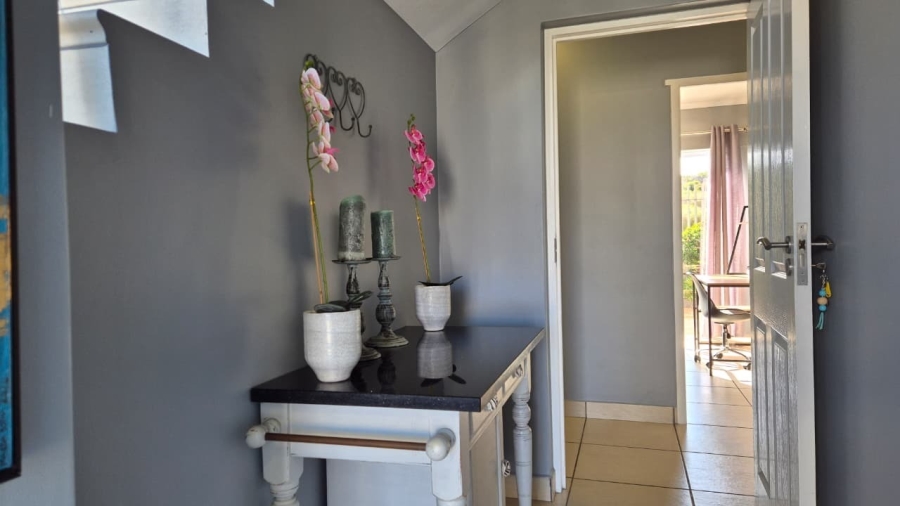 3 Bedroom Property for Sale in Calypso Beach Western Cape